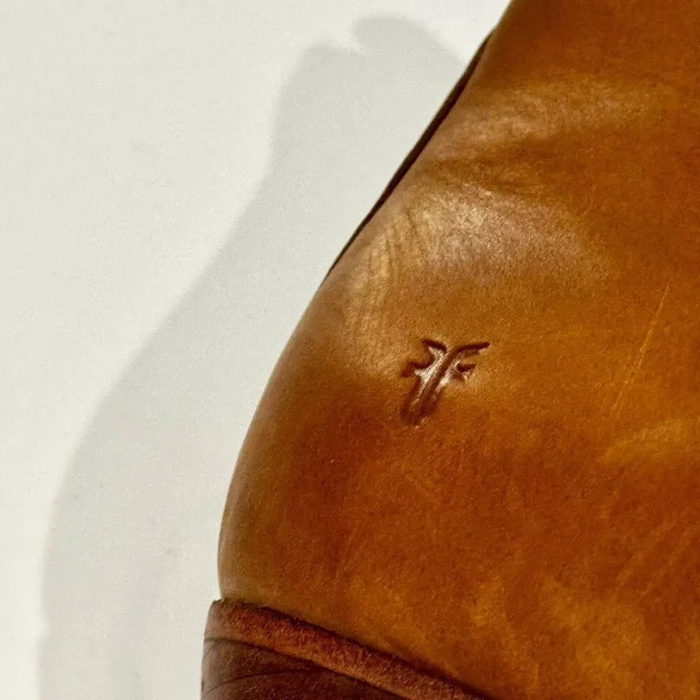 Frye very nice